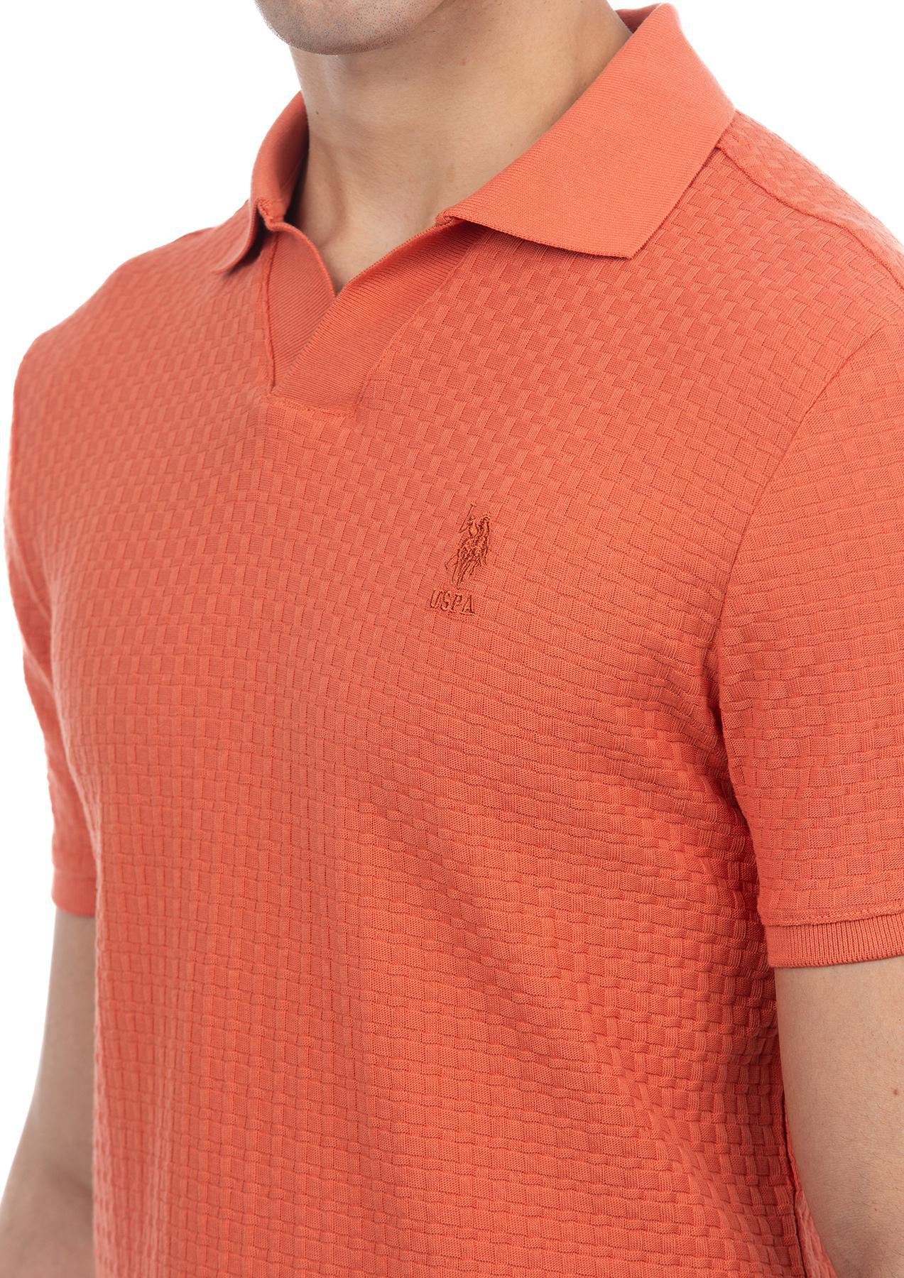 USPA Men&#39;s Jacquard Buttonless Polo Red